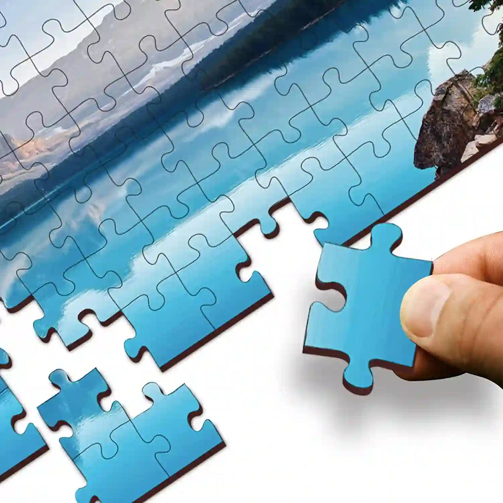 Moraine Lake 108 pieces puzzle 6+ Years - Mini Leaves